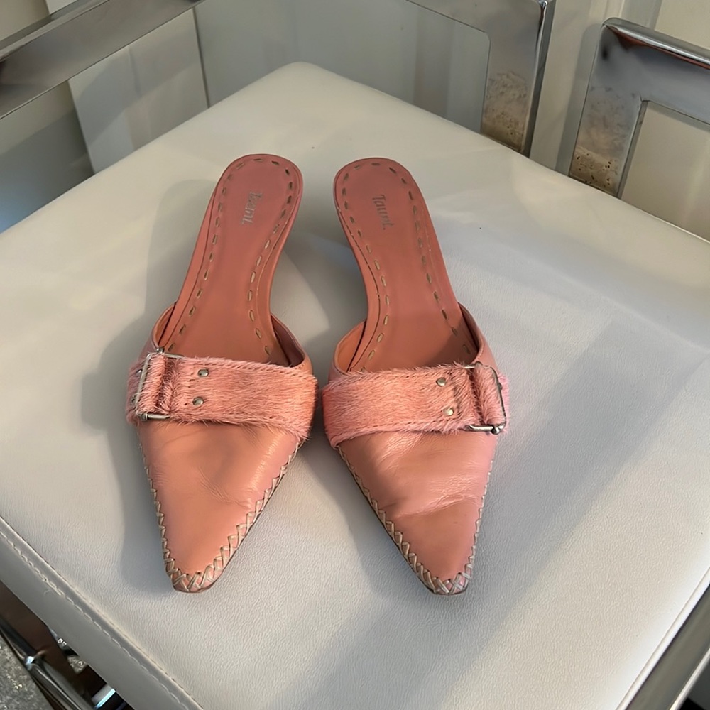 Taunt ladies size 8